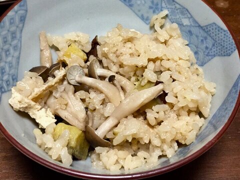 秋の味覚*しめじとさつま芋の炊き込みご飯